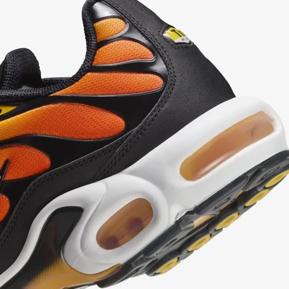 Nike Air Max Plus Sunset 2024 Orange Black Pimento HF0552-001 Men's Size 10.5